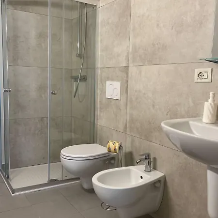 Quintino Sella 3* Бари